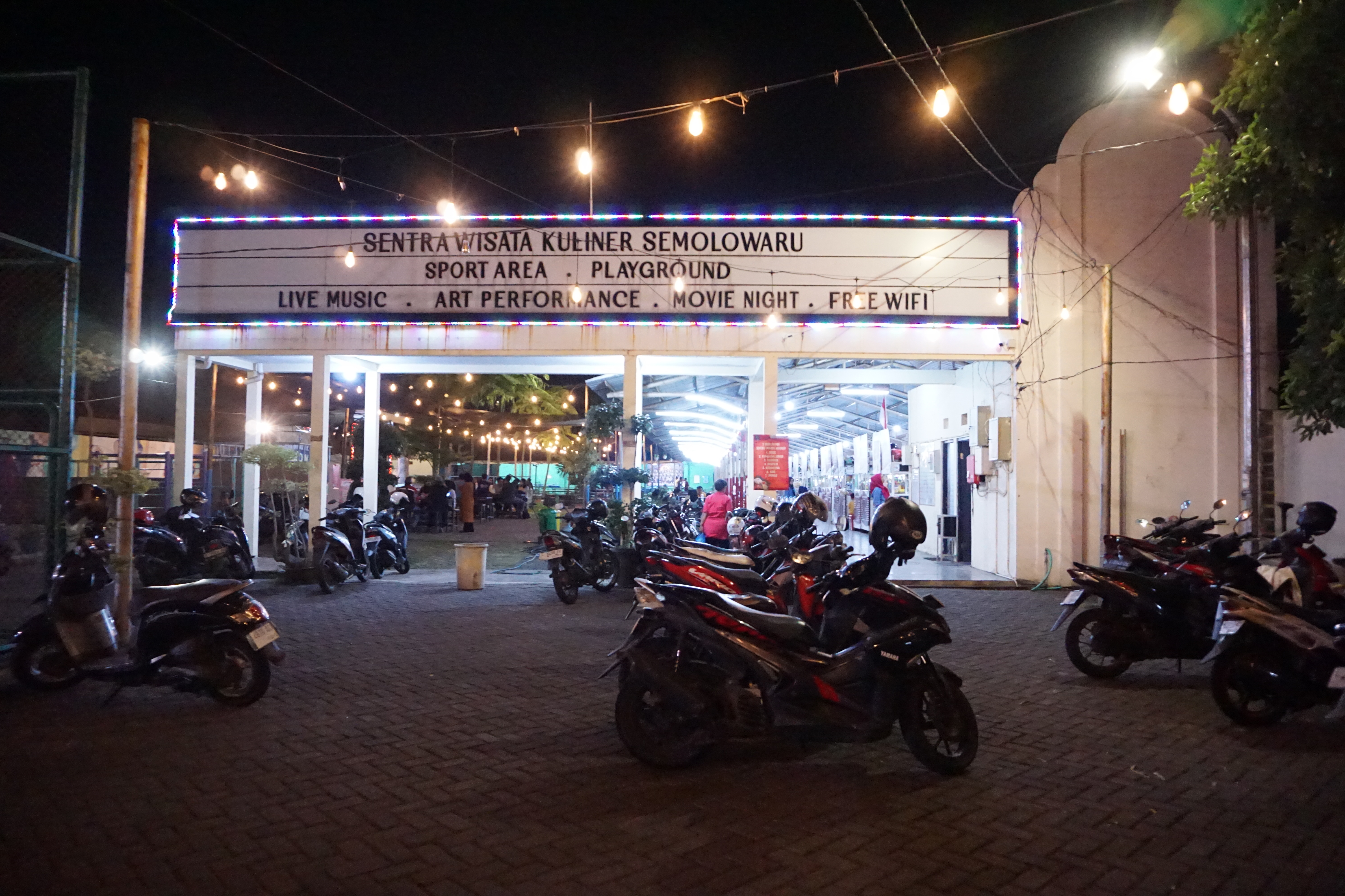 Foto Utama SWK Semolowaru